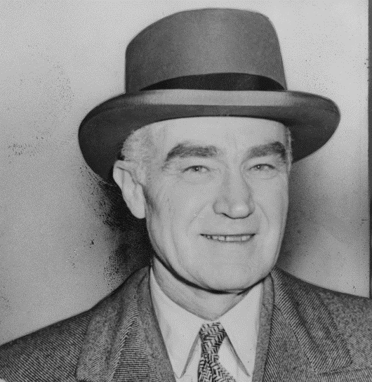 https://mikemcclaughry.files.wordpress.com/2013/09/henry-luce-in-1954.png